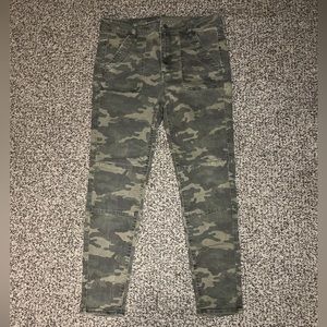 American Eagle Camo Super Stretch Regular High-Rise Jeans